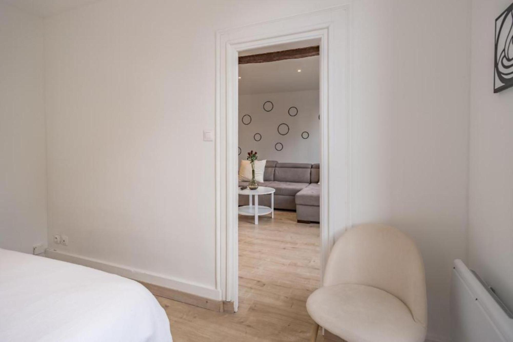 Quartier Des Theatres Centre, Wifi Et Parking - Zen Appart Troyes Luaran gambar